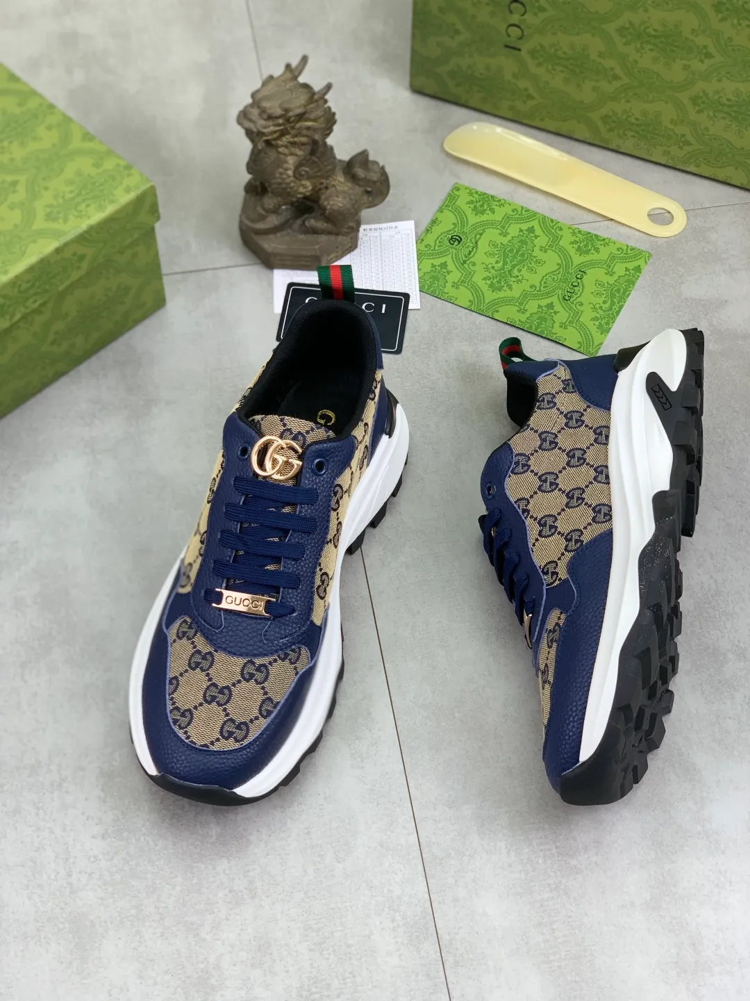 Men's shoes 💰P440💰[New model]🆘 The latest model from Gucci GUCCI official website🎁Classic casual and fashionable men's shoes👟Best model💥The version is simple and elegant, exclusive for trendy men. Unique official website latest brand elements👑Gucci original decoration, fashionable and generous, original soft calfskin fabric➕Comfortable soft first-layer pigskin lining ✅The official website specifies the wear-resistant casual outsole, the classic model is taken in kind🎬Color: 4️⃣colors available😍Number: 38-44